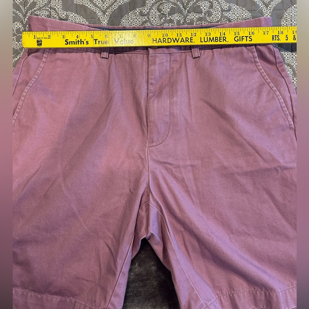 Johnston & Murphy Bundle of 2 Flat Front Shorts - Picture 9 of 12